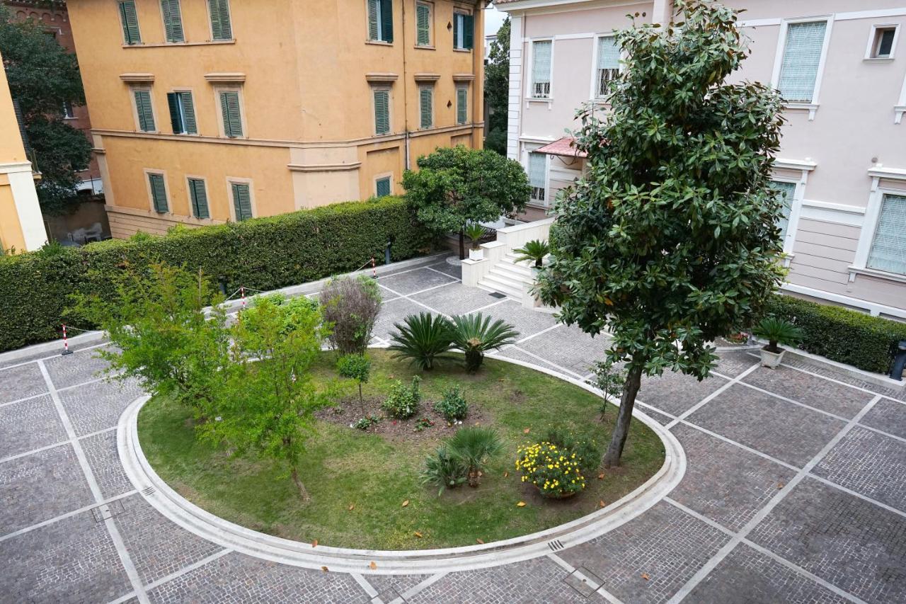 Roma Room Hotel エクステリア 写真