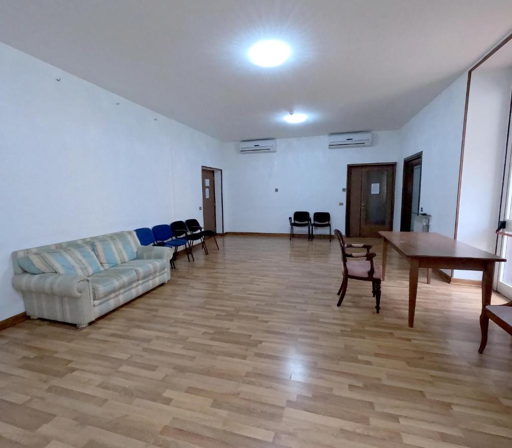 Roma Room Hotel エクステリア 写真
